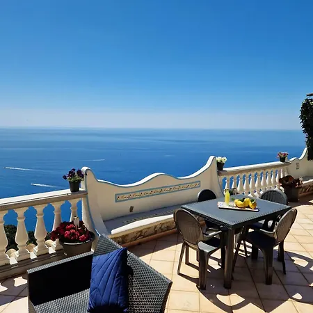 Your Nest On The Path 度假居