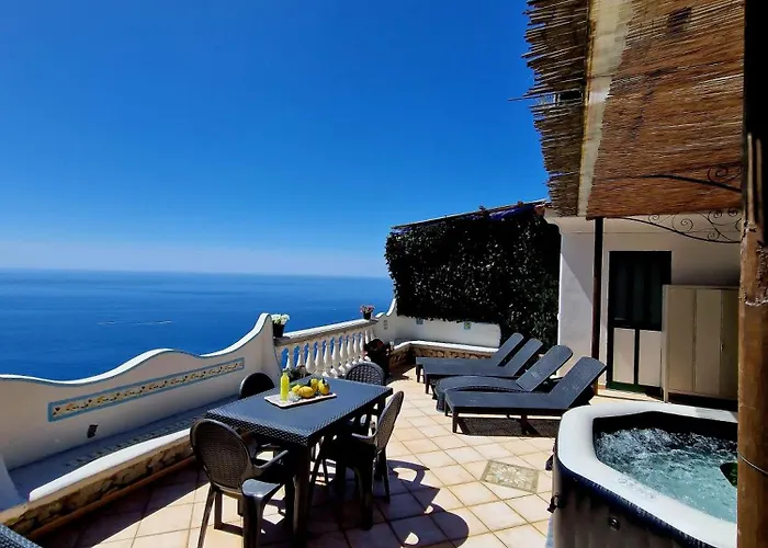 度假居 Your Nest On The Path 波西塔諾