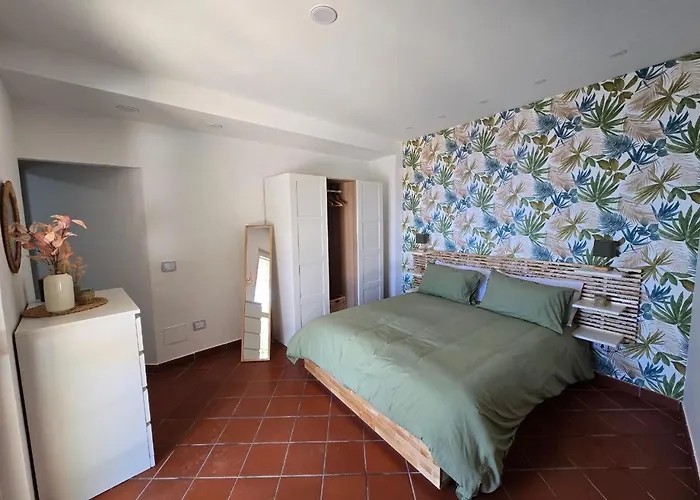 Your Nest On The Path * Positano